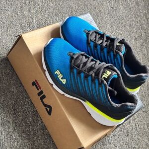 Fila Memory Wanderun running shoes.